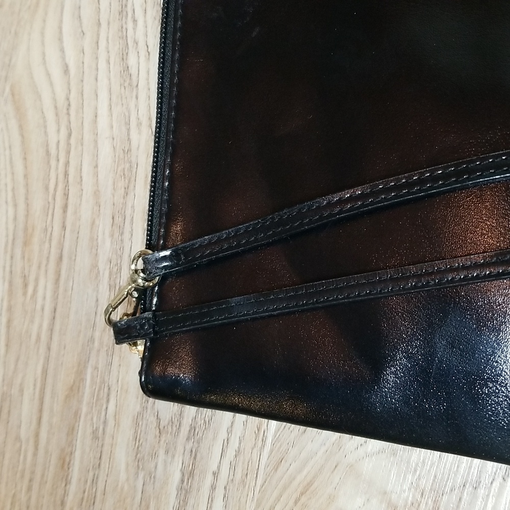 Victoria's Secret Black Sequined Wristlet - Picture 9 of 9